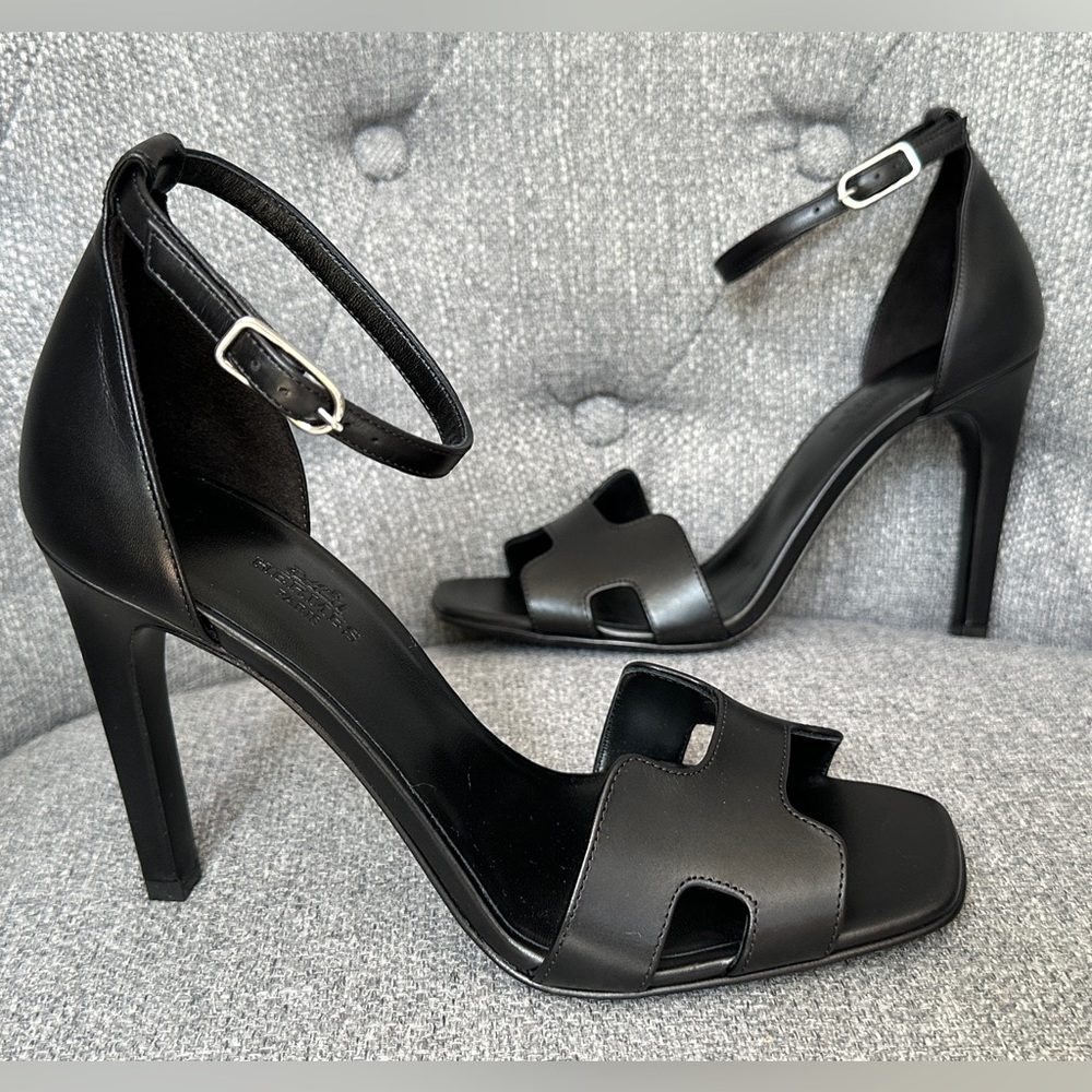 HERMES JOY 105 BLACK LEATHER high heel SANDALS. 39.5 NEW WITHOUT BOX